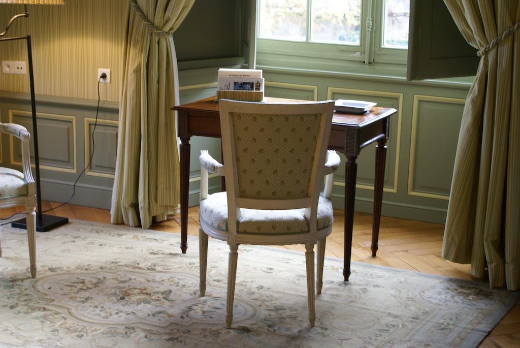 Hotel Chateau De Reignac Zimmer foto